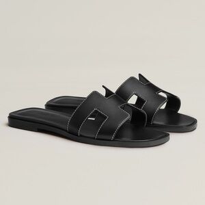 HERMES ORAN Black Slide Sandals